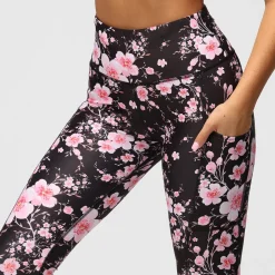 Blossom Noir Capri