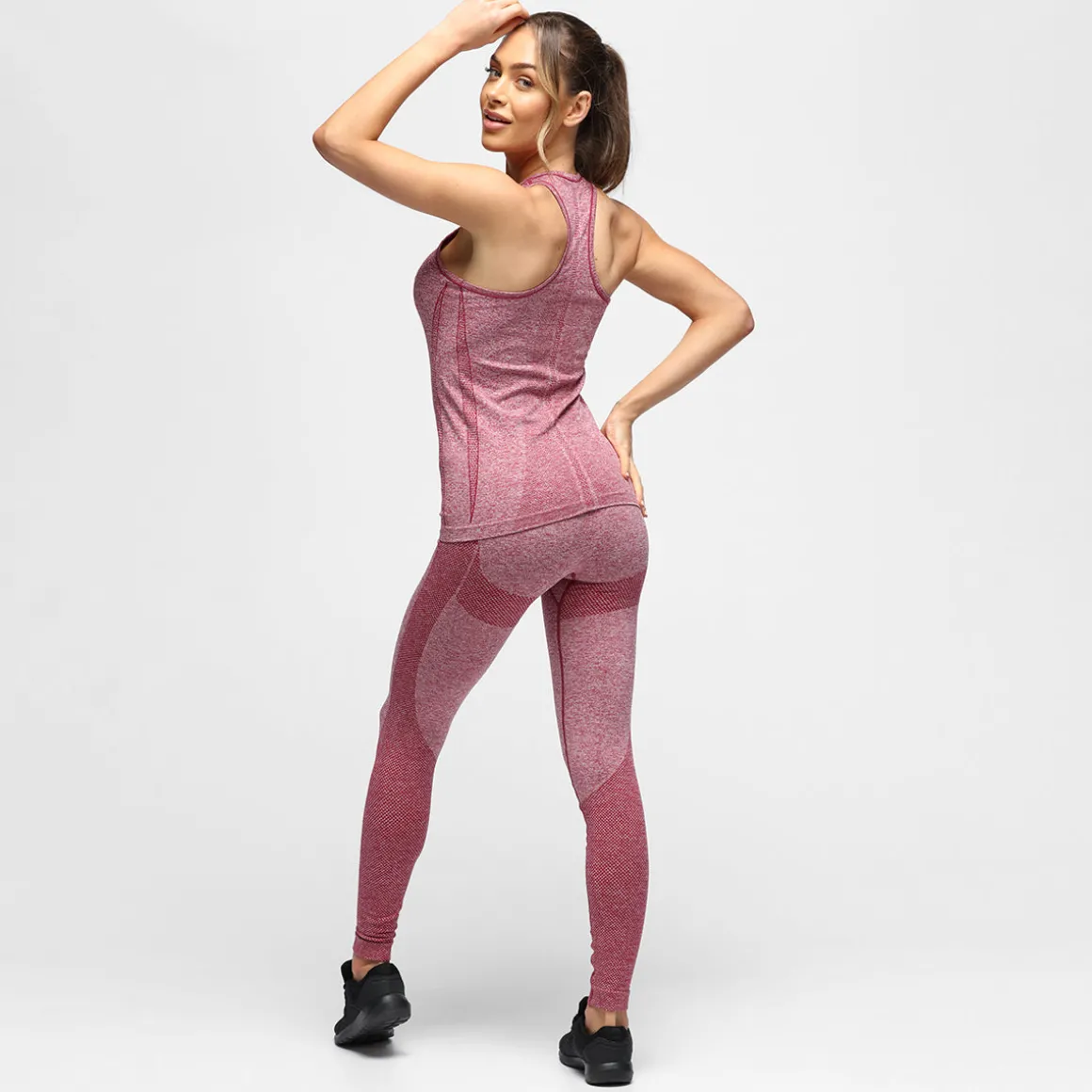 Burgundy Seamless Vest