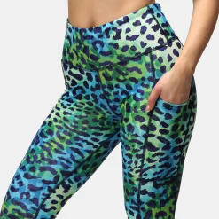 Earth Cat Capri