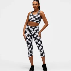 Monochrome Jigsaw Capri