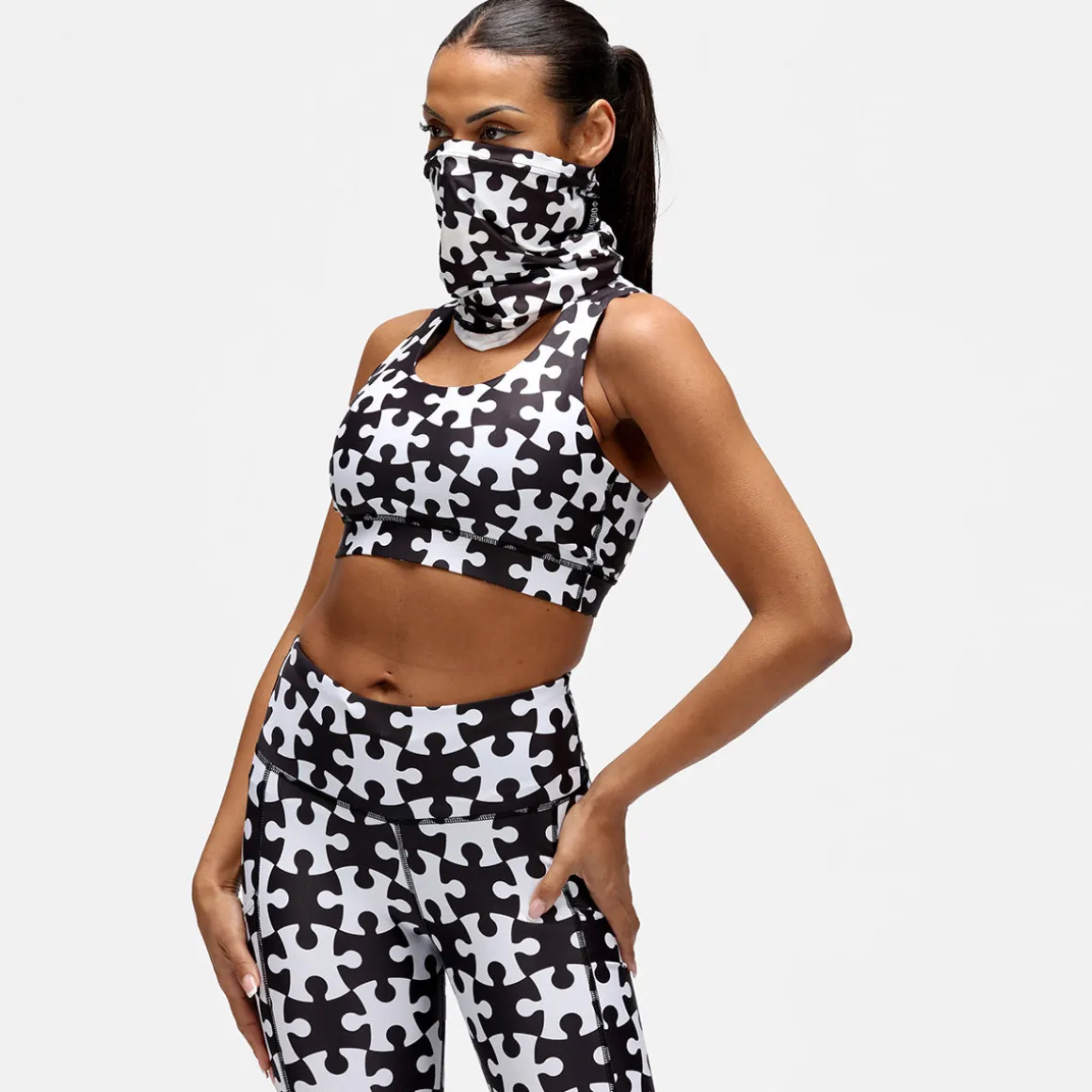 Monochrome Jigsaw TikiTube