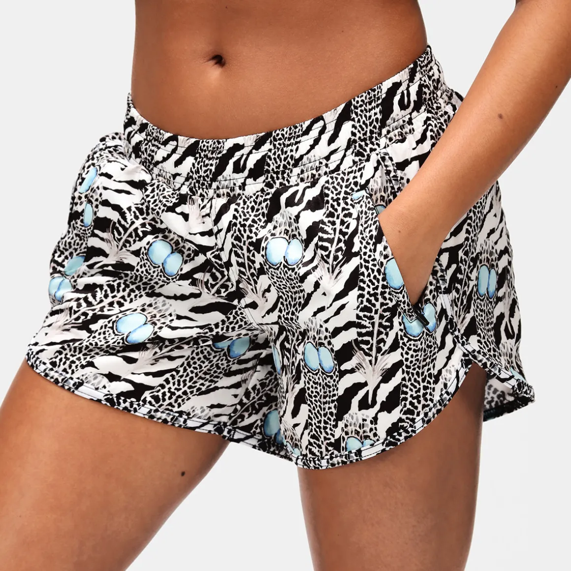 Monochrome Quill Loose Fit Workout Shorts