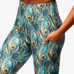 Pretty In Peacock Capri