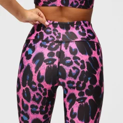 Violet Lynx Capri